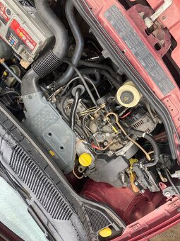 Rozpredam Renault Scenic 1.9 dti - 8
