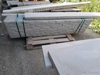 Predám betónové plotové platne a stĺpy - 8