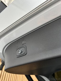 Ford Kuga 1.5 EcoBoost ST-Line AWD A/T, 129 kW, A6 - 8