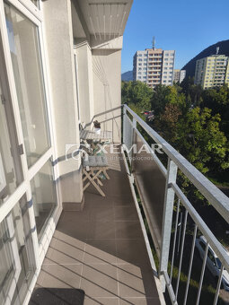 PRENÁJOM Moderný 2 - izbový byt Banská Bystrica - 8