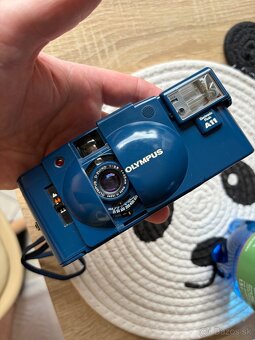 Olympus xa2 urban blue - 8