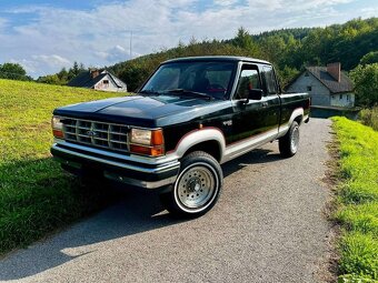 Ford Ranger XLT z roku 1989 - 8