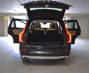 Volvo XC 90 2.0 D 7 MÍST LCD PLUS SADA PNEU 2016 - 8