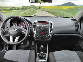 Kia ceed 2009 1.6 benzín - 8