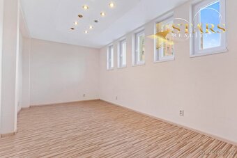 SUPER PONUKA prenájom spodného podlažia o výmere 140 m² - 8