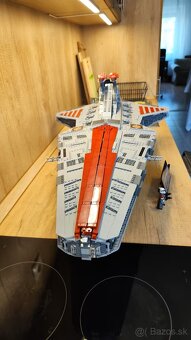 Star Wars - Útočný krížnik Republiky triedy Venator 75367 - 8
