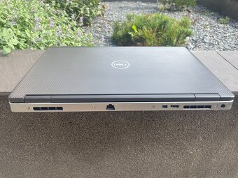 workstation - Dell Precision 7530 - CPU i7 8.gen, NVIDIA VGA - 8