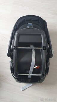 Autosedačka s dekou pre chlapca - 8