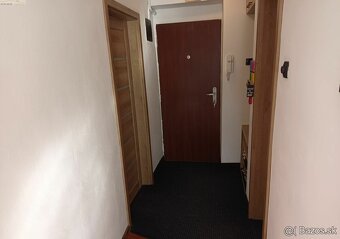 2-izbový byt blízko centra a nemocnice - 8