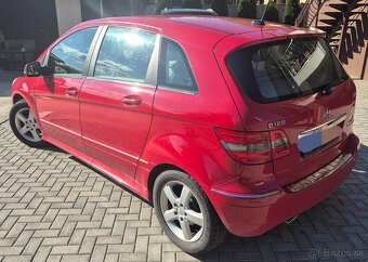 Mercedes B 180 - 8