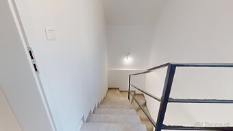 NA PREDAJ: 4-IZB. BYT S VLASTNOU TERASOU, BA -VRAKUŇA - 8