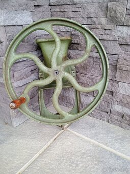 starozitne mlynceky - 8