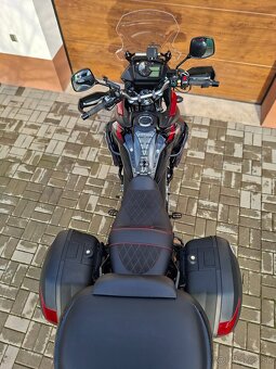 Suzuki DL 650 V Strom XT - 8