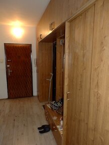 Na predaj 3-izbový byt na sídlisku SNP v Považskej Bystrici - 8