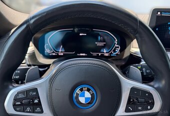 BMW Rad 5 Touring 530e xDrive PHEV LASER HEAD-UP PANORAMA - 8