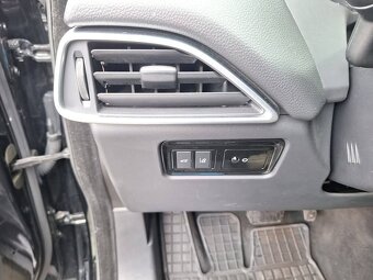 Jaguar F-pace 2.0d - 8