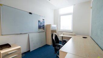 Štýlové kancelárske priestory Vinohradnícka - 8
