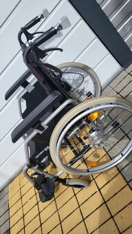 invalidny vozík 50cm pridavne brzdy pre asistenta odľahčeny - 8