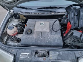 SKODA FABIA 1.2i  12V  ROK-2004 - 8