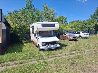 Fiat Ducato karavan 2.5d  Rok 1988  Najazdené 260tis  TK a E - 8