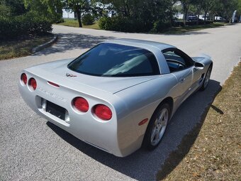 1998 Chevrolet Corvette C5 manual - 8