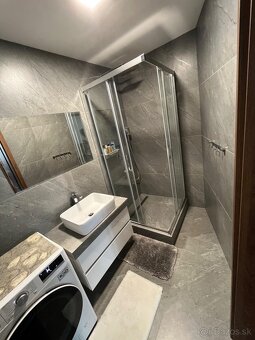 4-izbový byt(78m štvorcových) s lodžiou-Michalovce - 8