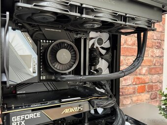 i9 12900KS\32GB\RTX 4090\SSD\1200W Zdroj - 8