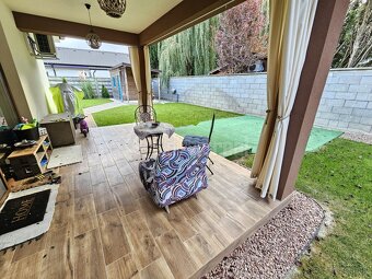Moderný 4 izbový bungalov s krásnym pozemkom, tichá l… - 8