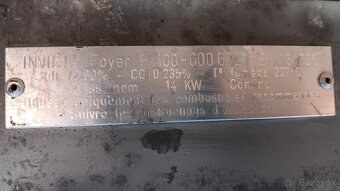 Liatinová krbová vložka INVICTA 14kw - 8