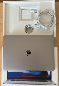 MacBook Pro 16" 2019 - 8