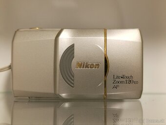 Nikon Lite Touch Zoom - 8