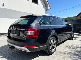 ŠKODA OCTAVIA KOMBI SCOUT - NA PREDAJ / NA SPLÁTKY - 8