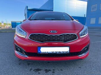 Kia Ceed 1.6 CRDi VGT - 8