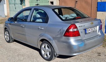 Chevrolet Aveo - 8
