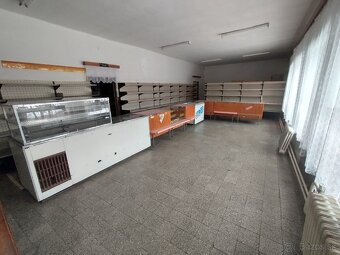 Podnikateľský objekt - 8