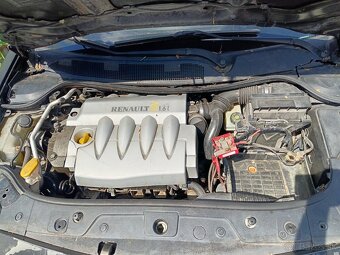 Renault Megane 2 - 8
