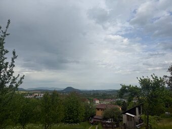 Ponúkam na predaj pozemok v Sabinove na RD s výhľadom.. - 8