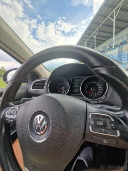 Predám Volkswagen Golf VI 2012 2.0TDI Highline DSG - 8