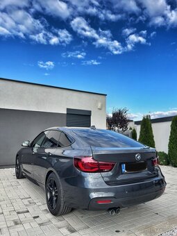 BMW 320i xGT - 8