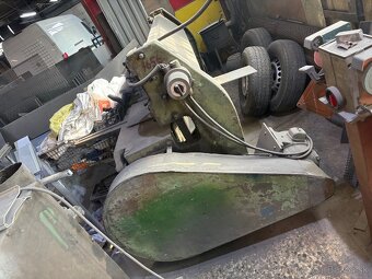 Tabuľové nožnice 4mm - 8