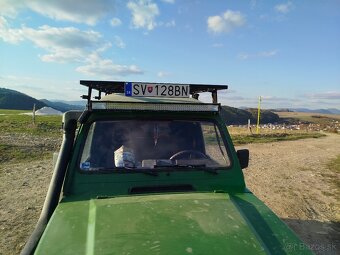 Suzuki Samurai 1.3i - 8