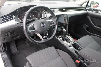 Volkswagen Passat Variant 2,0 TDi DSG 140 kW BUSINESS 4MOTIO - 8