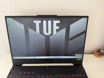 ASUS TUF Gaming A15, R9-7940HS --- RTX4070 - 8