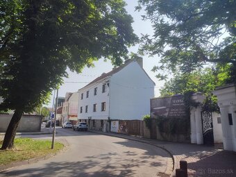 6 bytovka s veľkým pozemkom v centre mesta NZ - 8