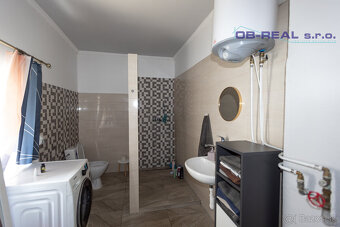 Ponúkame na predaj rekonštr. 3+1izb RD zast.157m2 na spoločn - 8