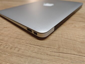 Apple Macbook Air 11 2015 A1465 - 8