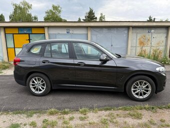 BMW X3 xDrive20d Advantage A/T - 8