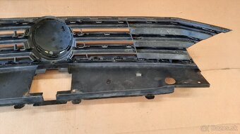 maska + znak pre radar VW Passat B8 - 8