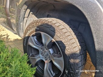 Dodge Ram 1500 5.7 hemi - 8