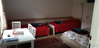 PREDAJ dvojpodlžný rodinný dom PODHAJSKÁ. - 8